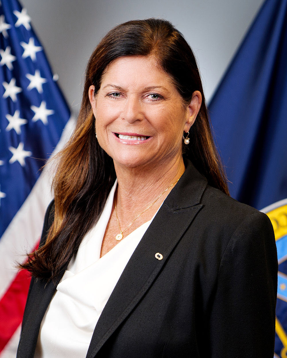 Jennifer Crosthwaite Biography 